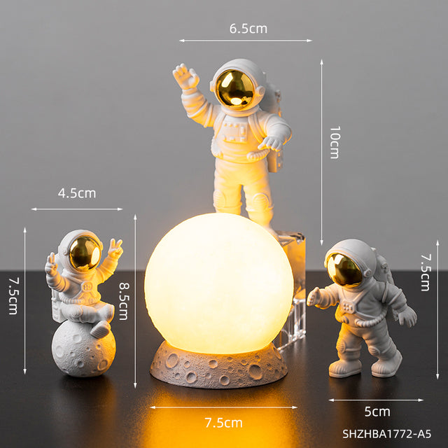 Astronaut Team & Moon Decor Set